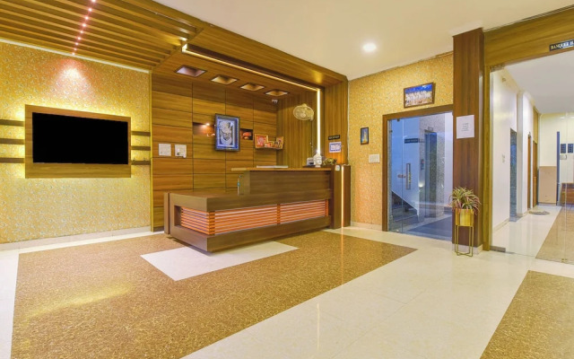 Sky Blu Hotel and Rooftop Restaurant