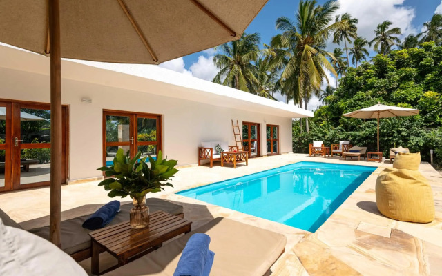 White Paradise Zanzibar
