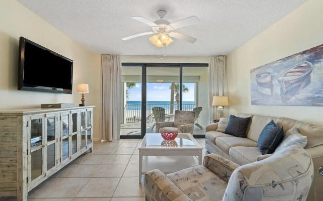Pelican Pointe 1203