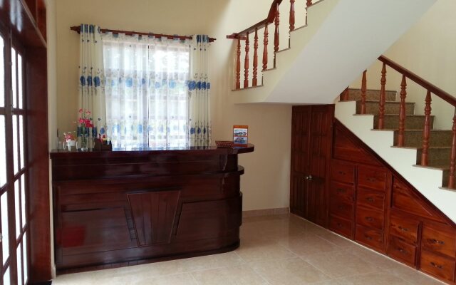 Cat Que Guest House