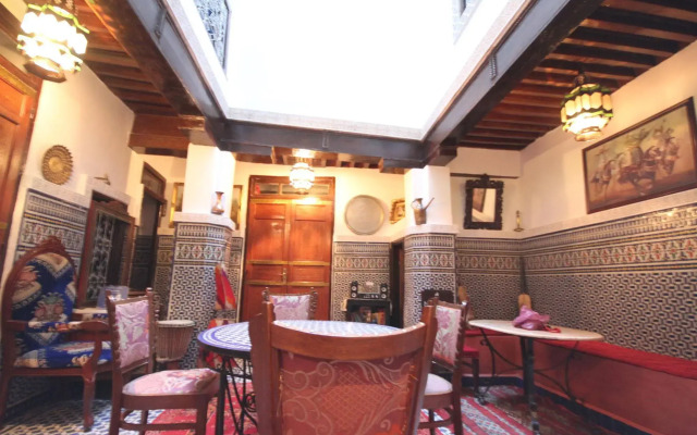 Dar Warda