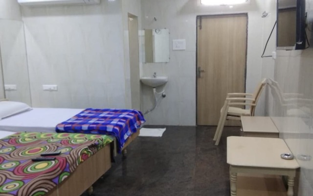 iROOMZ GVK Residency