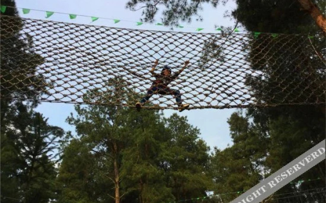 Xiangzhigou Maple Valley Holiday Hotel