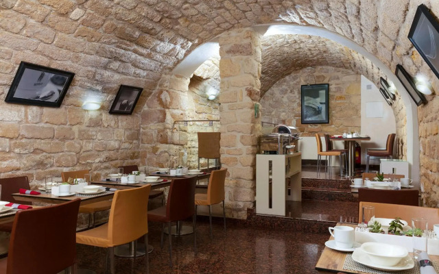 Select Hotel - Rive Gauche