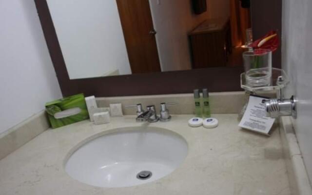 Hotel Margarita Dynasty C. A