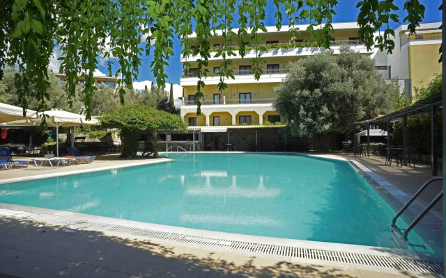 Miramare Hotel Eretria