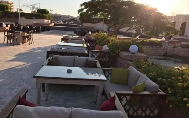 AL saha2 Basement Chalets villa114 Green Beach