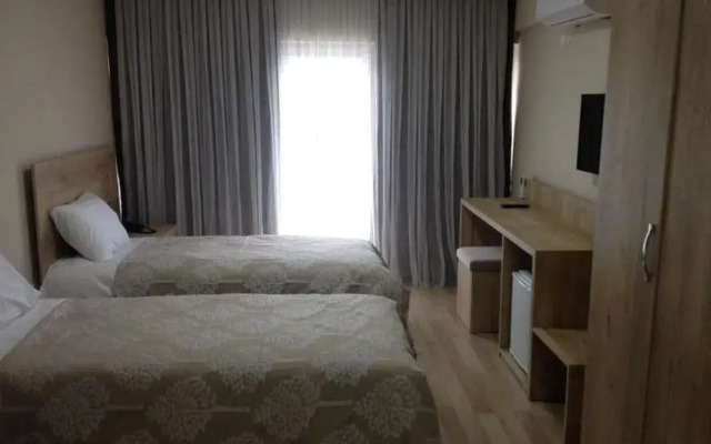 Otel Topcuoglu