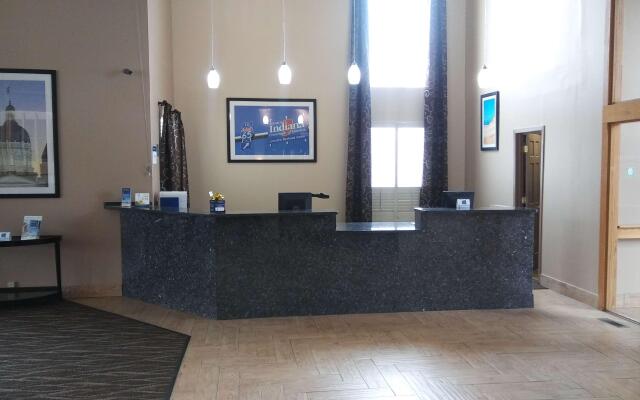 Best Western Indian Oak