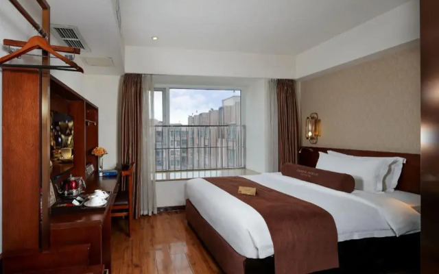 zhe fei hotel(Chengdu Wuhou Overpass Subway station)