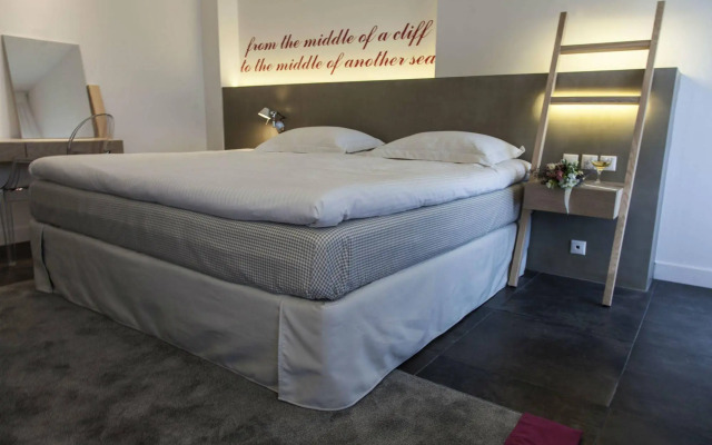 Thomais Boutique Hotel