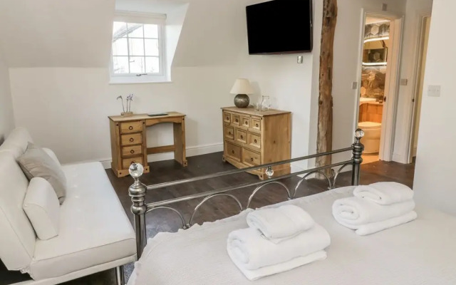 Lower Tundridge Cottage
