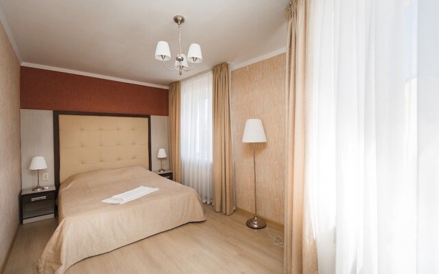 Отель «Фамилия»