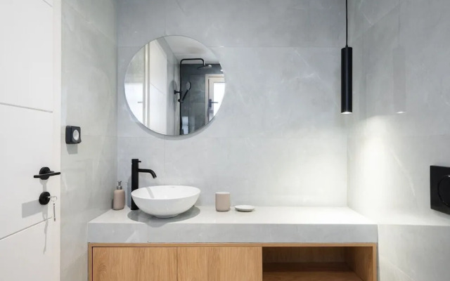 LIV - Modern Studio Apartment S8-3c