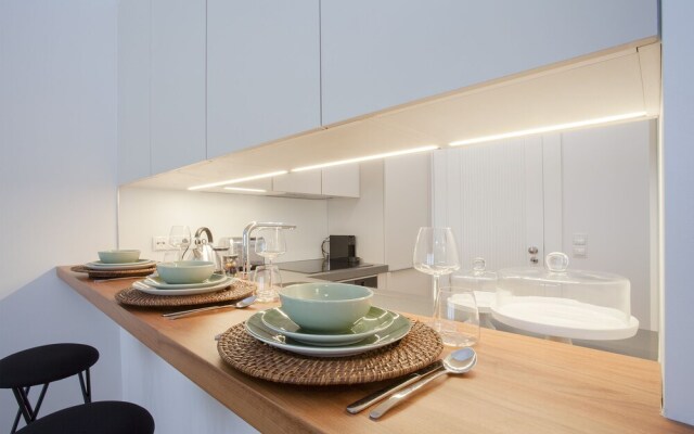 Liiiving - Aliados Luxury Apartment I