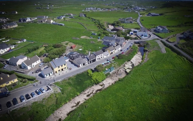Doolin Village Lodges
