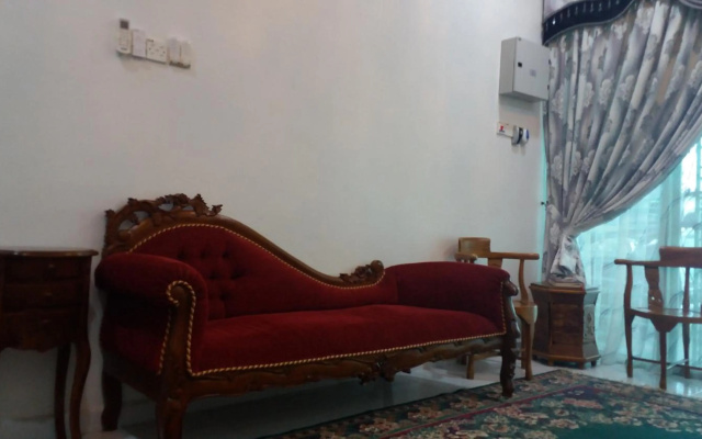 Villa Fairuz Hana - photo 5