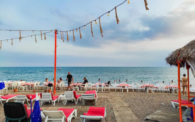 Lara World Hotel