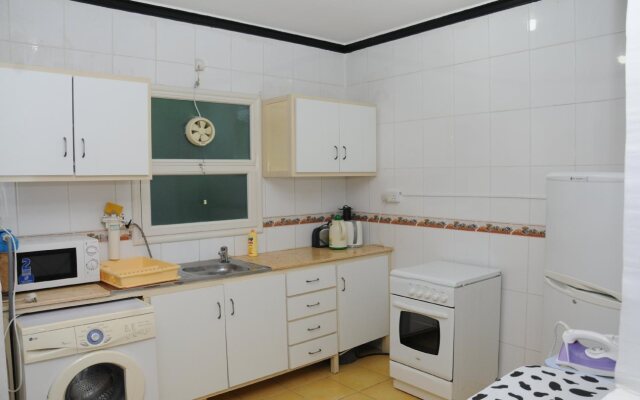 Arinza Tower Quality Suites