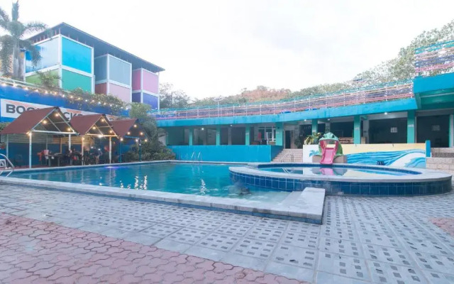 Reddoorz @ Boondocks Cabins Resort