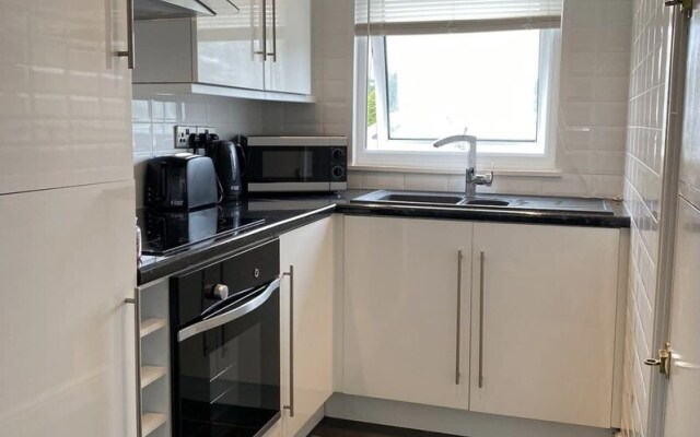 Inviting 2-bed Chalet in Caernarfon