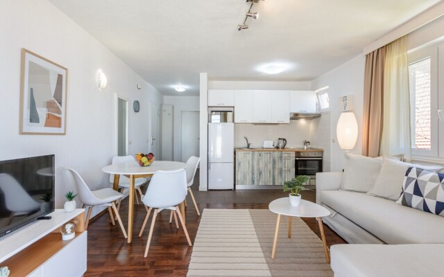 Sunset View Apartment