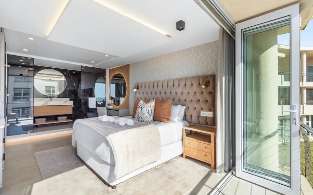 Lagoon Beach Luxe 116a