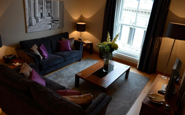 Quebecs Luxury Aparthotel