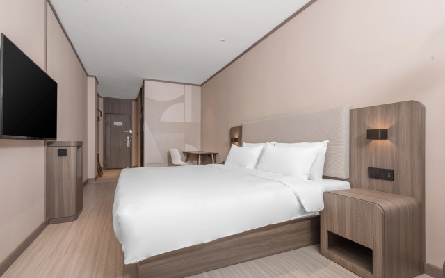 HanTing Hotel (Xianyang Wugong County Industrial Park)