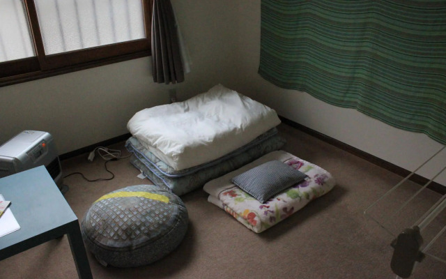 Guesthouse Hakodate Crossroad