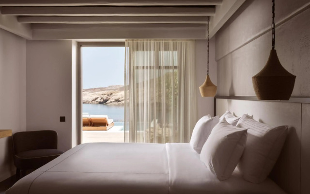 Semeli Coast Mykonos, Curio Collection by Hilton