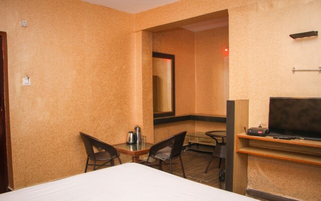 Hotel De Santosh Residency
