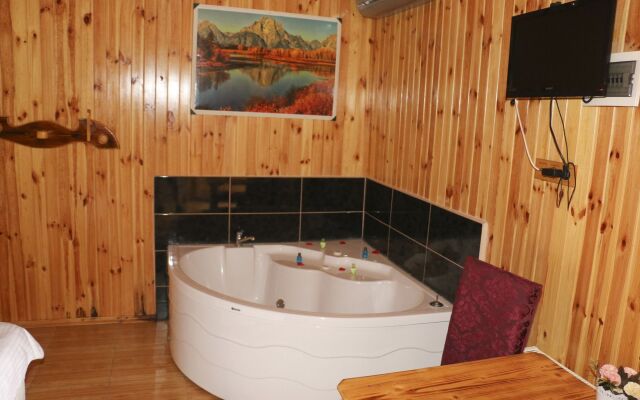 Agva Green River Otel