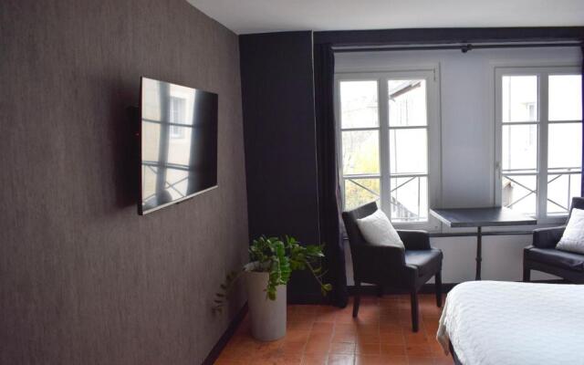 Studio Au Moulin " Design Noir " Vue Unique