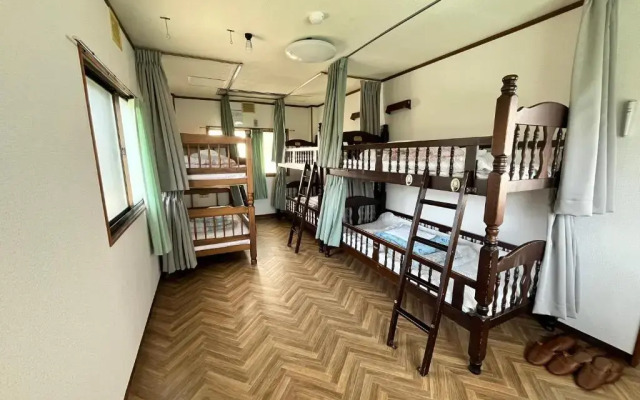 Kobe Hostel (Guesthouse)