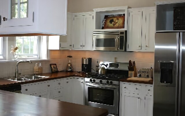 Riverview Bed & Breakfast