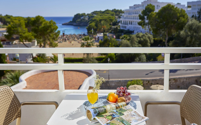 Gavimar Cala Gran Hotel and Apartments