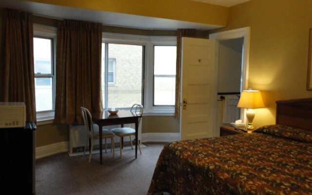 Lenox Hotel and Suites