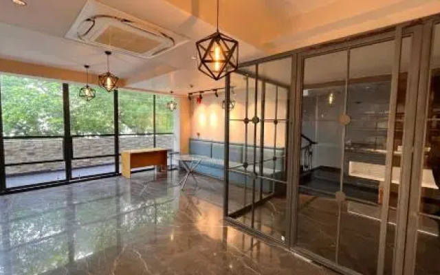 IP Royal Hotel - Couple Friendly Near Yamuna Sports Complex, Karkardooma New Delhi