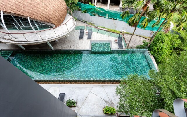 Emerald Terrace by Lofty