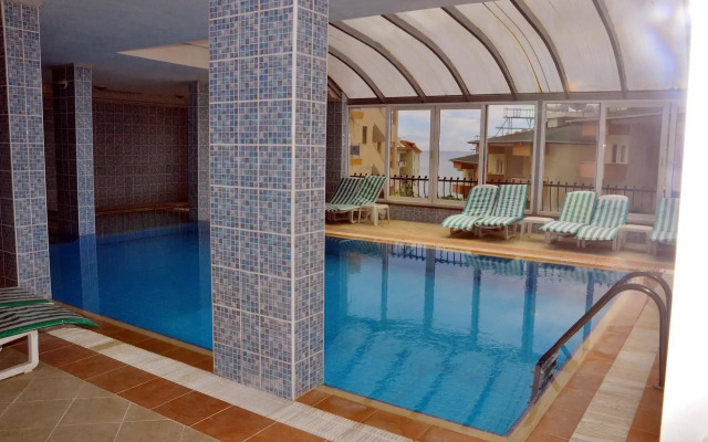 Blue Night Hotel