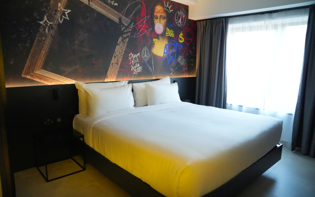 So City Hotel