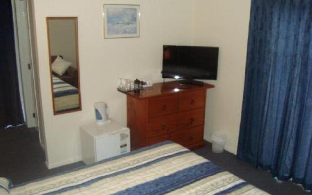 Warkworth Country House