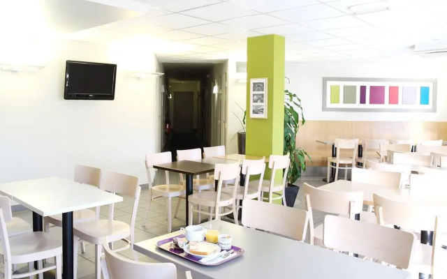 B&B HOTEL Aix-en-Provence Le Tholonet
