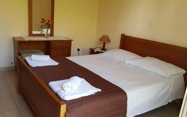Lazaros Pissouri Apartments