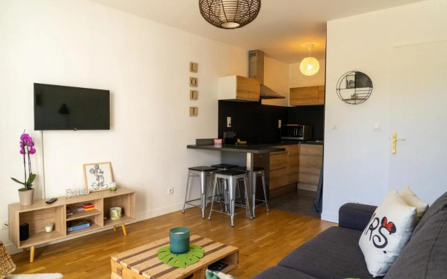 Beautiful apartment * parking* Disneyland 10 min