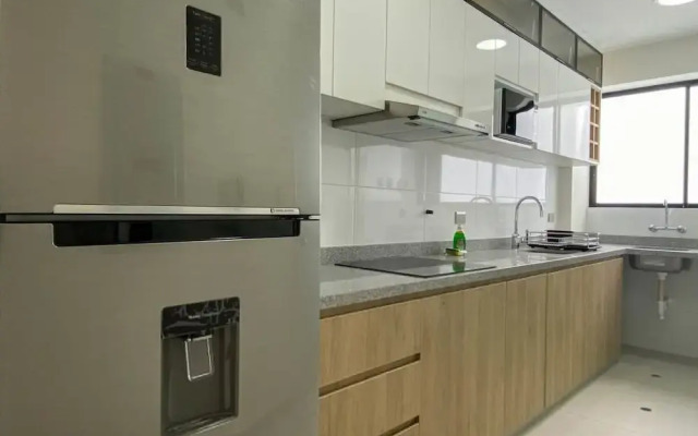 Lovely 2BR With Balcony in Miraflores