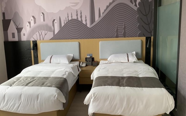 Thank Inn Xinjiang Bazhou Korla City Jianguo Bei Road – Guest Rooms – Korla
