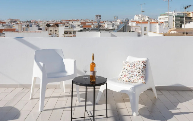 Villa Marquez Apartments