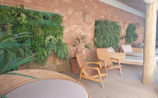 Medianeira Praia Hotel